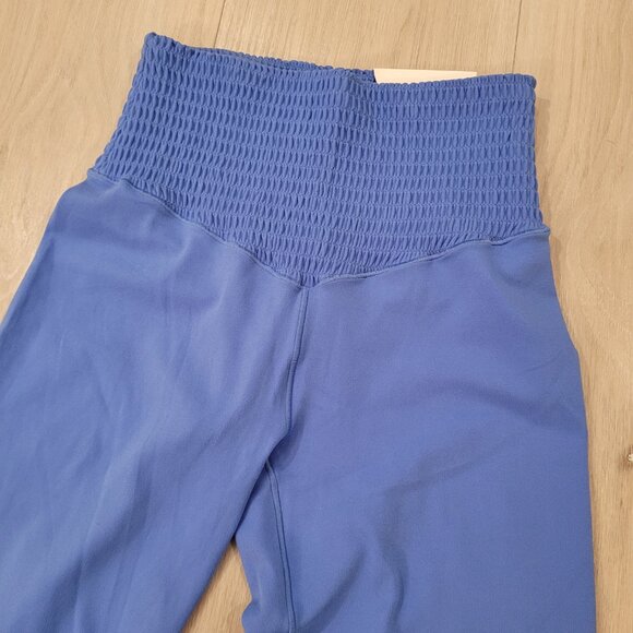 NWT AERIE | OFFLINE Real Me Hi-Rise Super Flare Legging | Sz. S - Picture 5 of 9